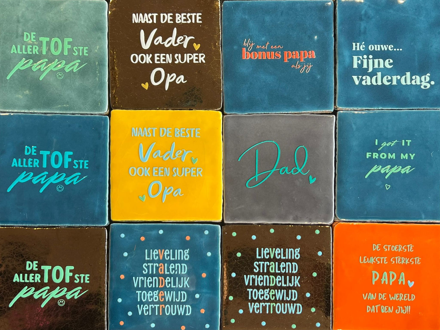 Tegeltjes 10x10 met teksten voor Vaderdag als persoonlijk cadeau