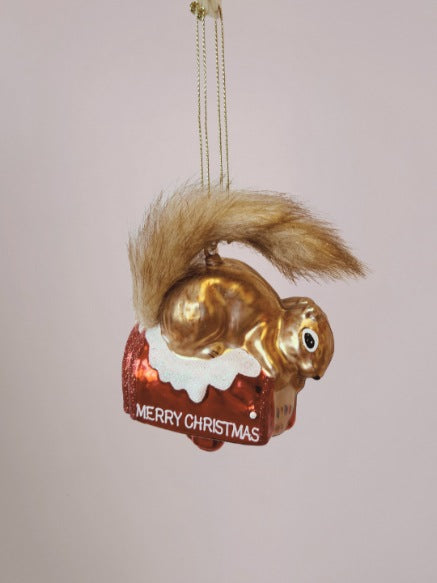Vondels Kerstbal Eekhoorn Op Brievenbus