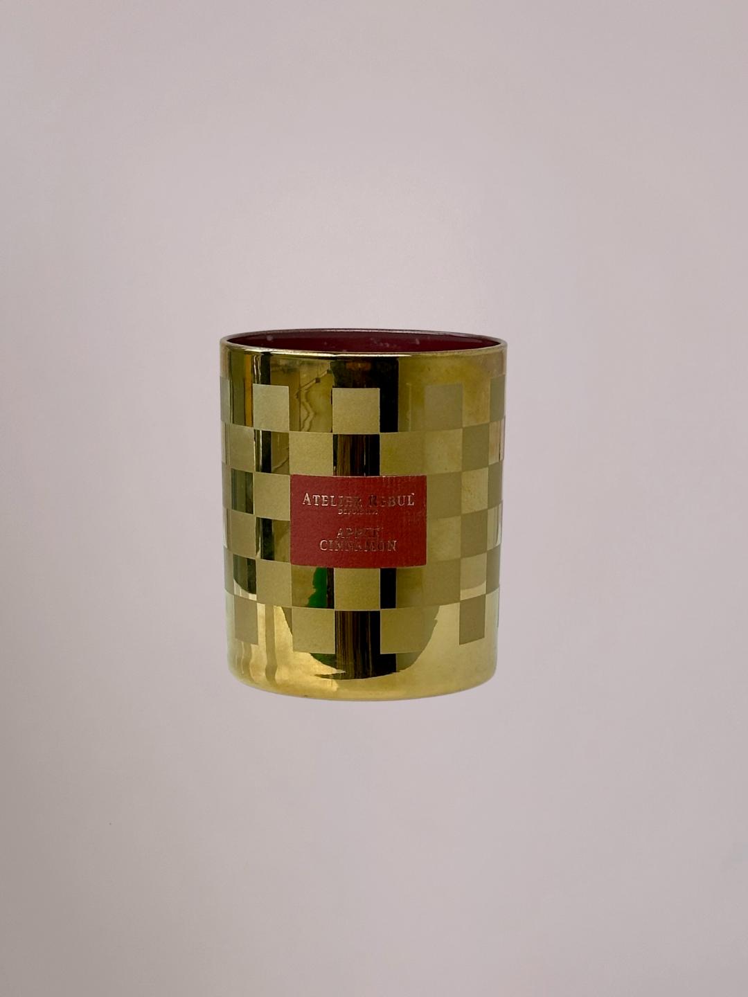 Atelier Rebul Appel-Kaneel geurkaars in glas, hoogwaardige was en elegante afwerking