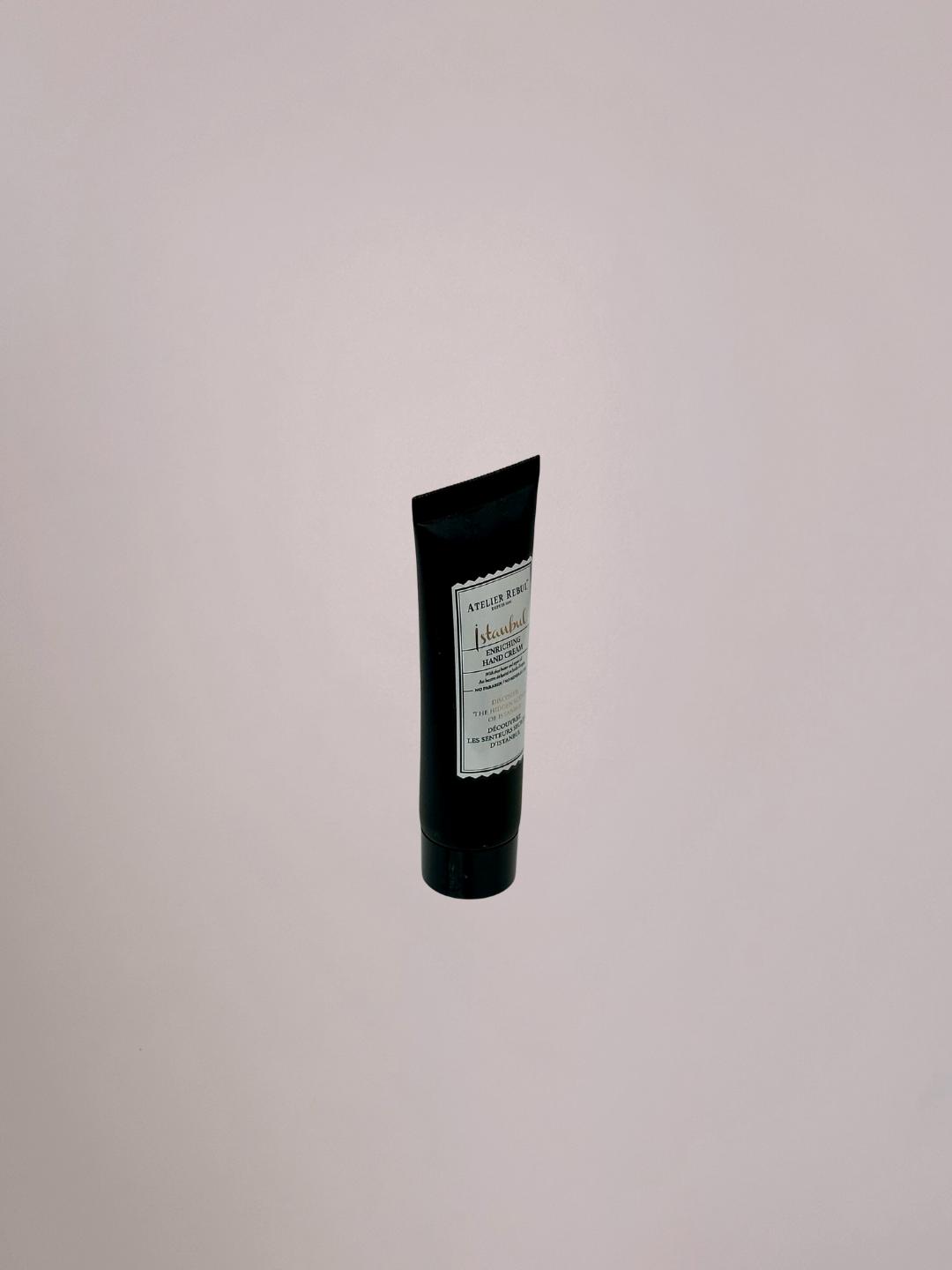 Atelier Rebul Istanbul handcreme 30ml, compacte tube voor intensieve verzorging van droge handen