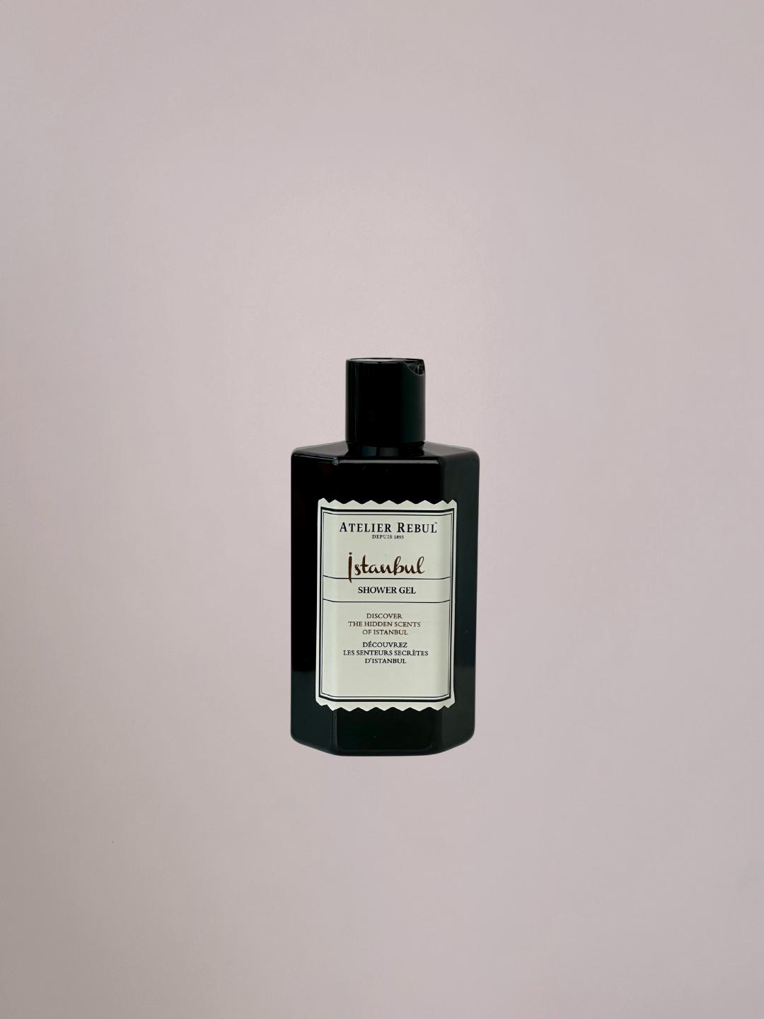 Atelier Rebul Istanbul shower gel met elegante verpakking, luxe geur en verzorgende formule