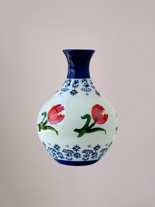 Handbeschilderde Buikvaas Oranje Tulp van Heinen Delfts Blauw in Delfts blauw porselein met oranje tulp en traditionele decoraties