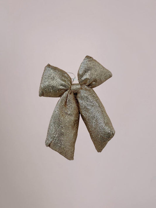 Gouden kerststrik met zachte velvet-look, luxe en fluffy, voor voordeur of muur