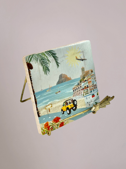 StoryTiles tegeltje Idyllic Ibiza met strand, zee en zomers eiland tafereel op keramisch tegeltje