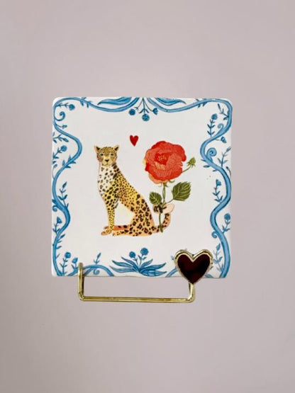 Tegeltje Just To Let You Know in gouden tegelhouder met rood hartje, frontaal weergegeven