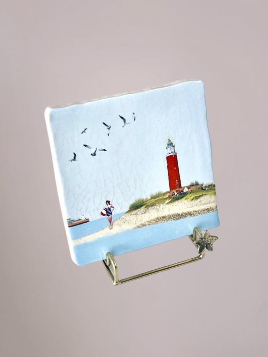 StoryTiles Terug Op Texel tegeltje met sfeervol eilandontwerp, handgemaakt tegeltje van 10x10 cm