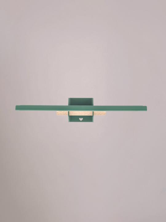 Groene wandplank medium van Studio Mippe, fris en natuurlijk.